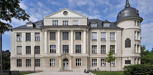 Freie Universitat Berlin