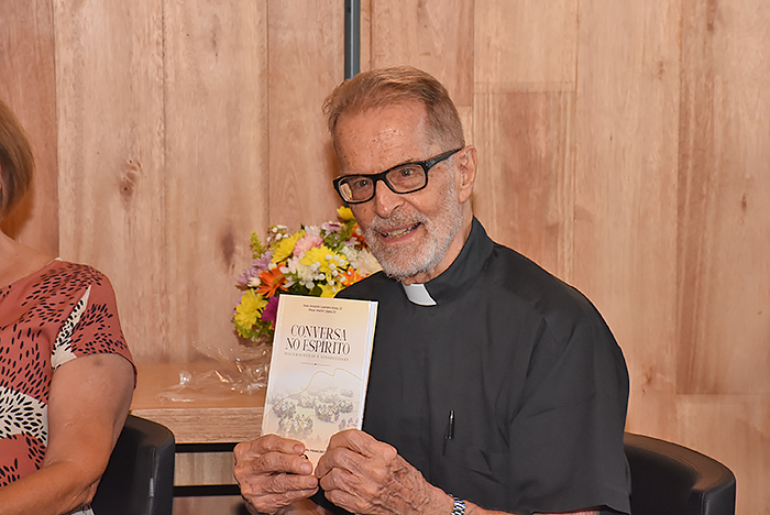 Foto do Padre Paul Schweitzer