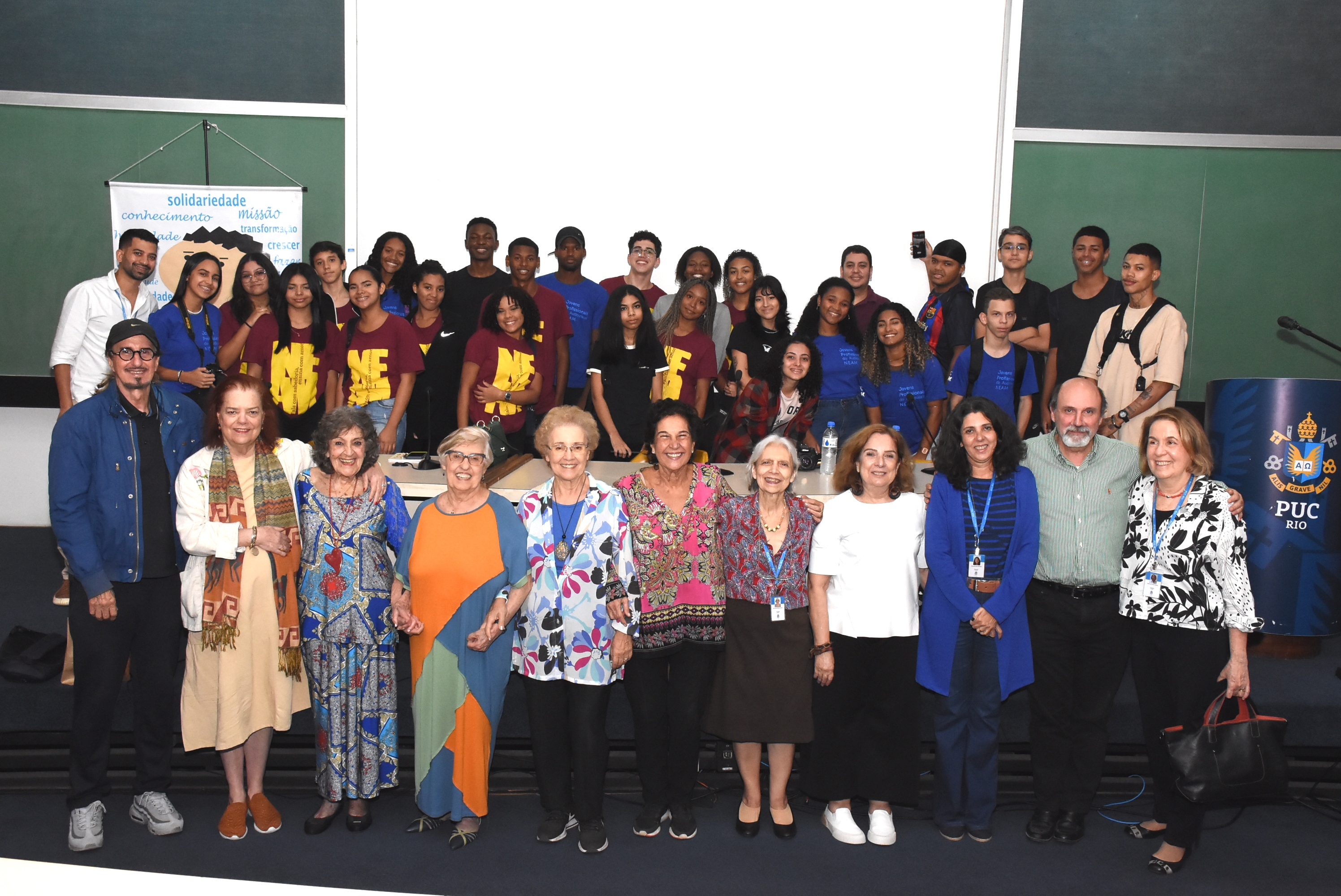 Foto de participantes do evento