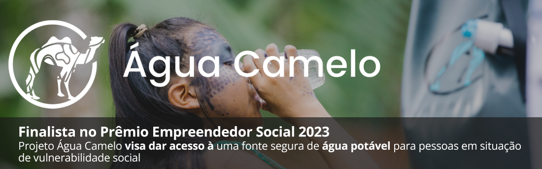 Foto do projeto Água Camelo sendo usado por indígena