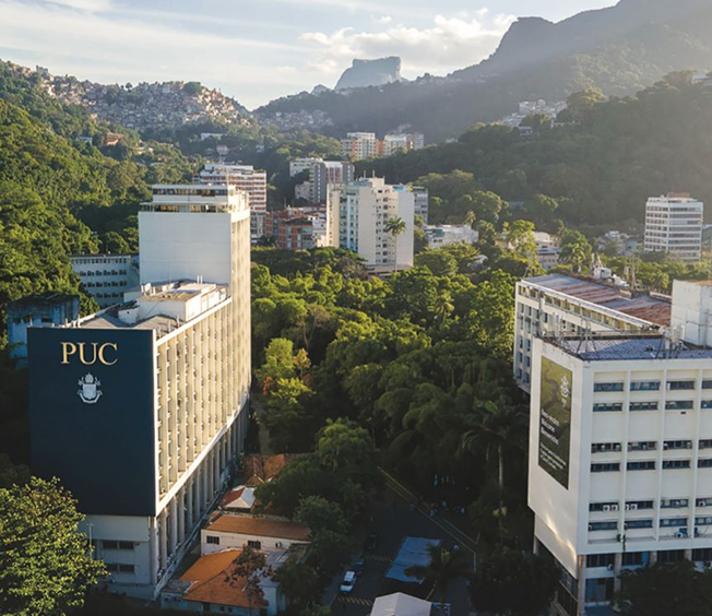 Imagem aéra da PUC-Rio